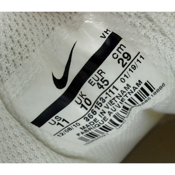 Nike Running Shoes White Men’s Size 11 EU45 New Without Box